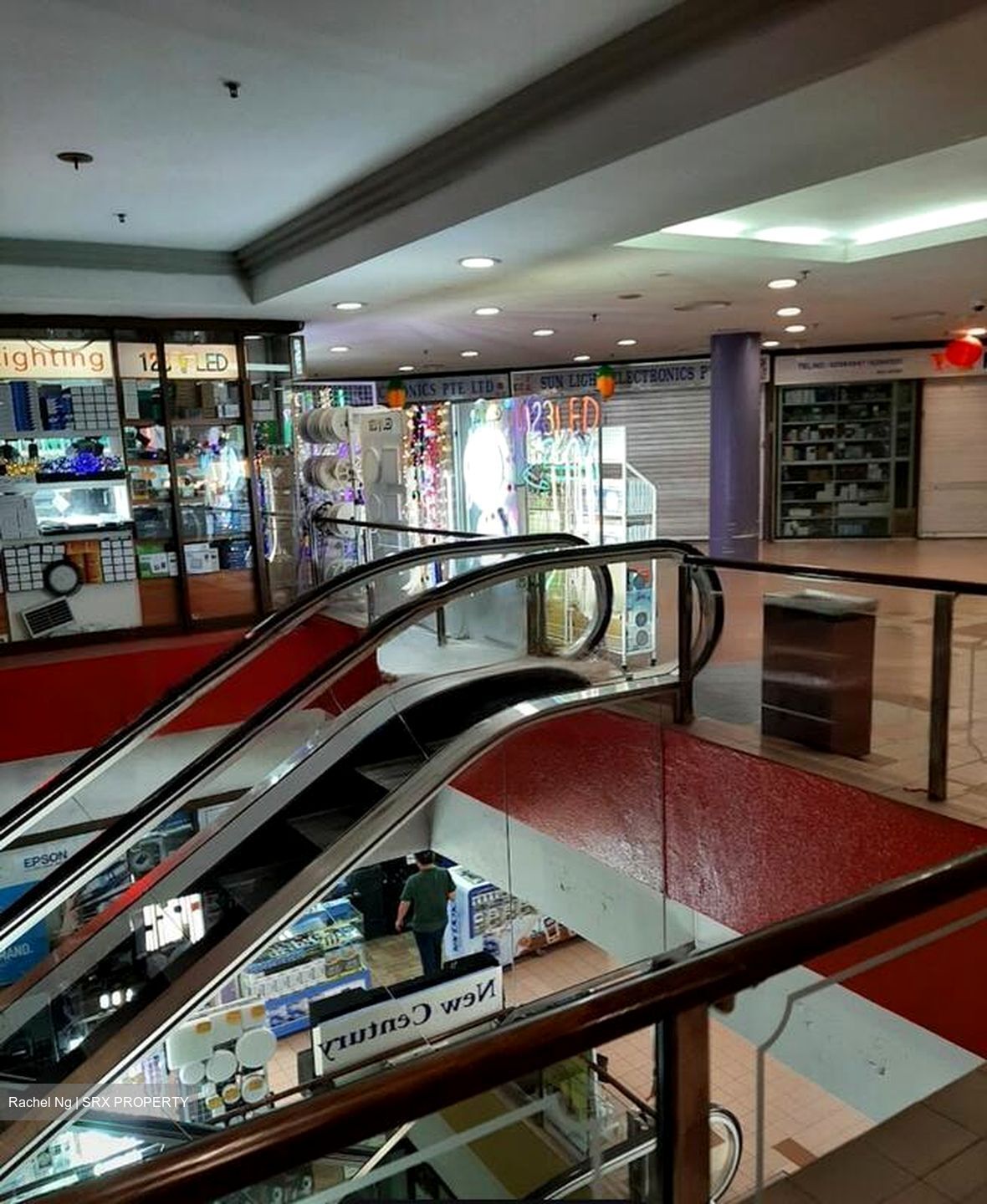 Sim Lim Tower (D8), Shop House #451259901